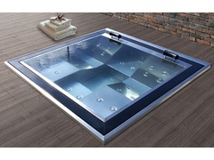 Piscine et spa inox